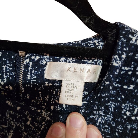 Navy & White Kenar Sleeveless Printed Blouse XS Womens Casual Top - Picture 3 of 3